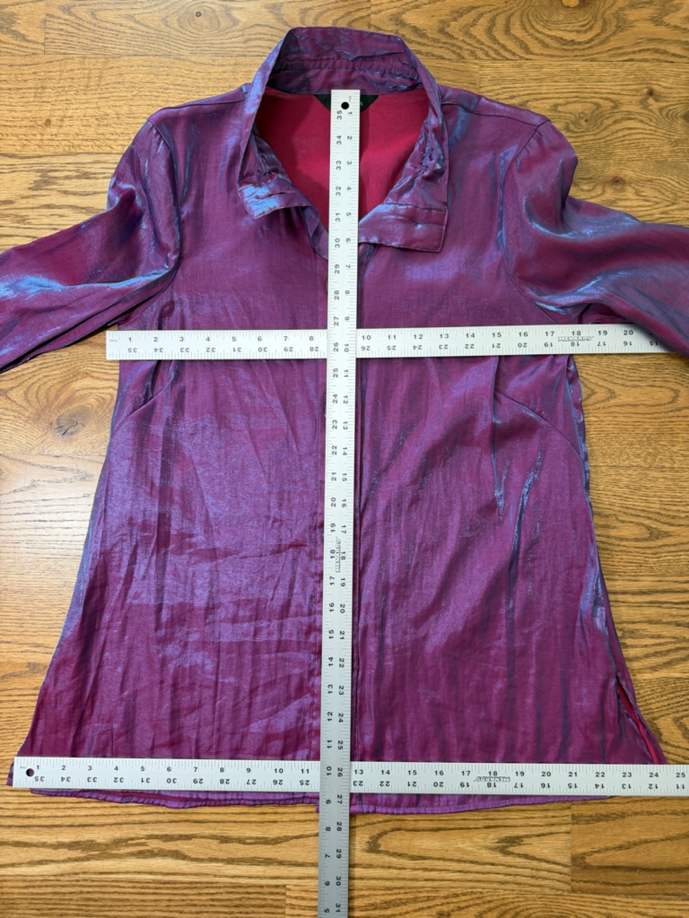Ali Miles Shimmery Purple Button-Front Women's Top - Picture 7 of 9
